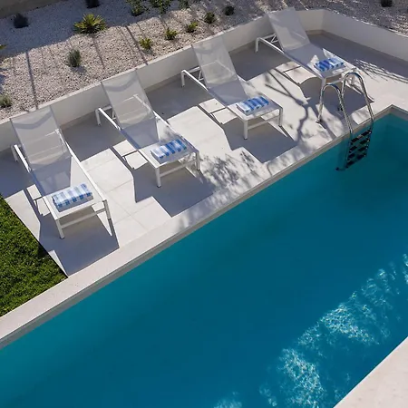 Olea 2024 Heated Pool -sauna -400 M *