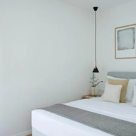 Olea - With Heated Pool, Sauna And Gym