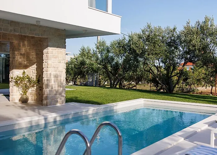 Olea 2024 Heated Pool -sauna -400 M Villa